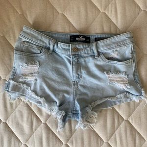 Hollister festival style jean shorts
